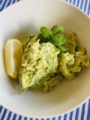  Avocado Smash: Bir Parti Oyunu Klasiği İçin Yeşil ve Kremalı Bir Şölen!